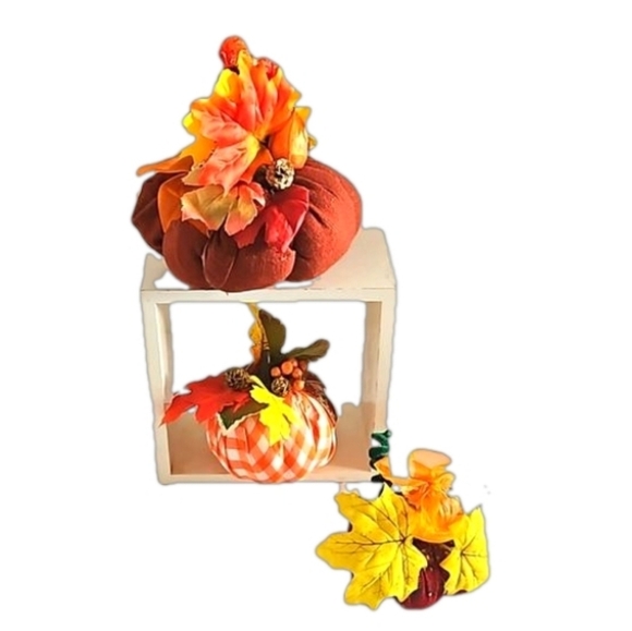 Hand Crafted Harvest Fabric Pumpkins 3Set Orange Farmhouse Handmade Autum Decor - Picture 3 of 17